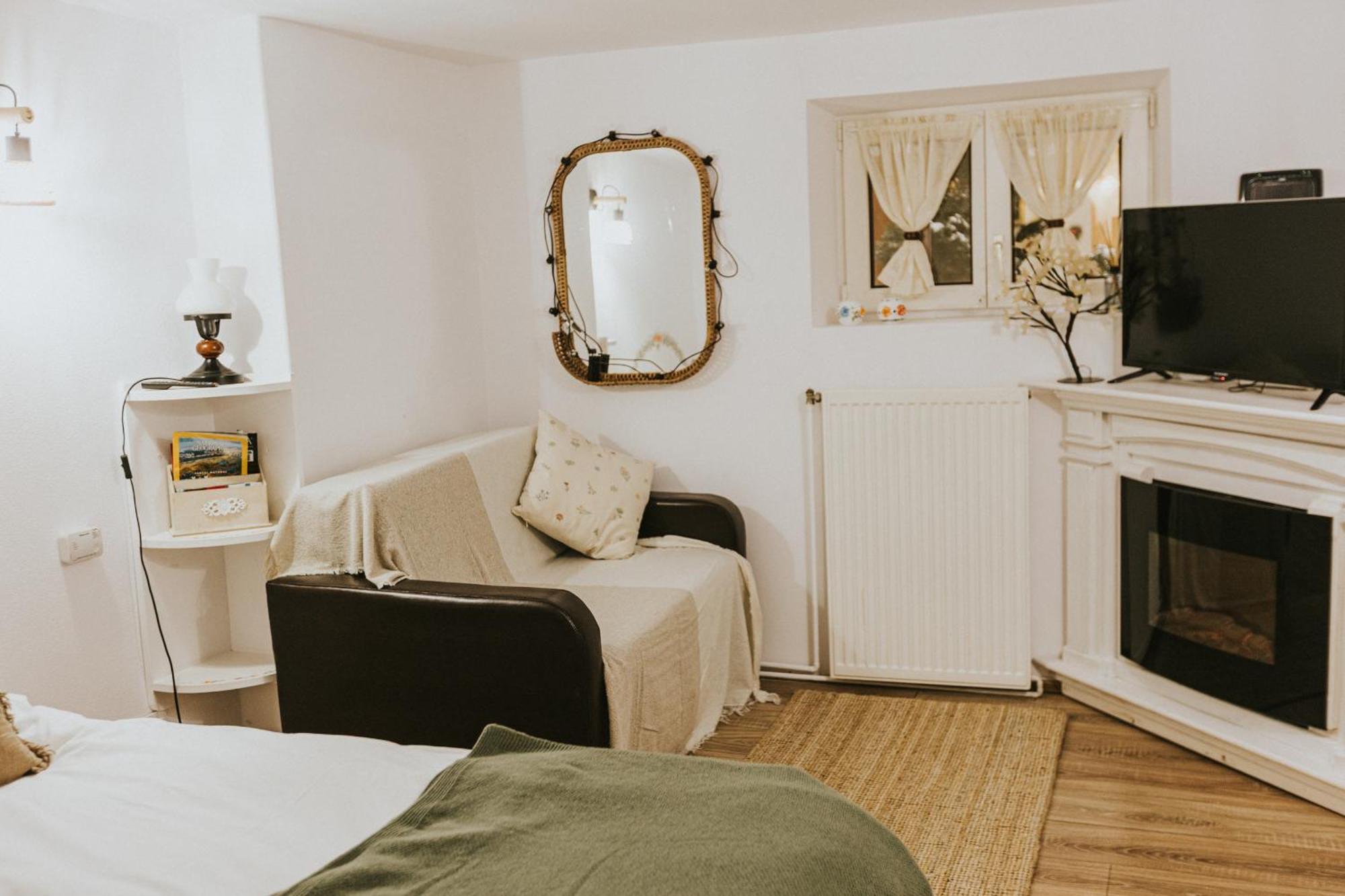 Republicii Rustic Apartament In Brasov City Center Eksteriør bilde