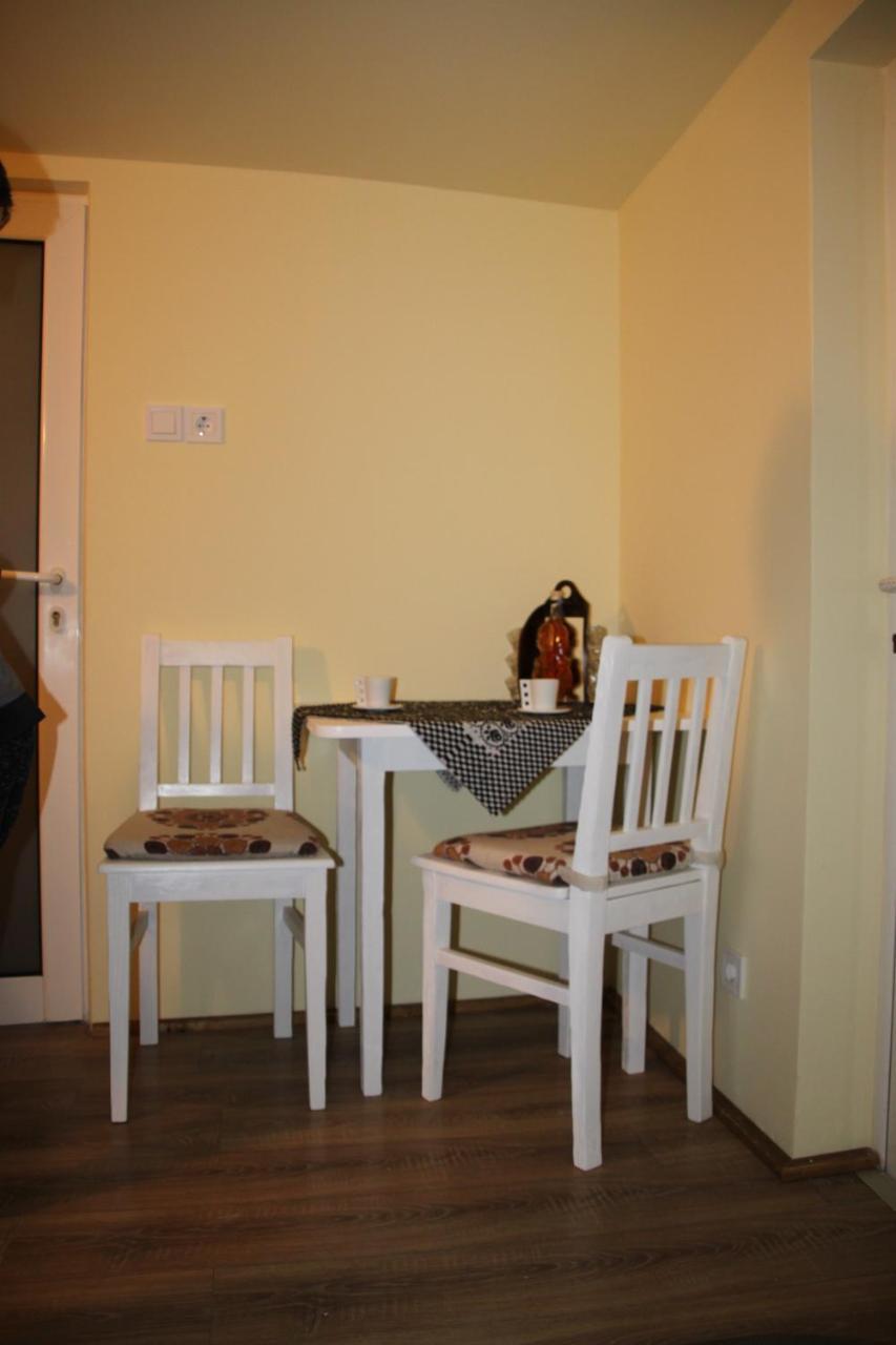 Republicii Rustic Apartament In Brasov City Center Eksteriør bilde