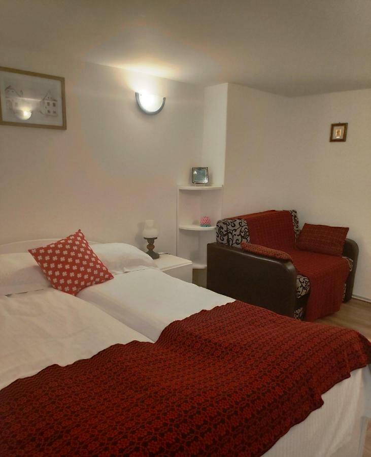 Republicii Rustic Apartament In Brasov City Center Eksteriør bilde